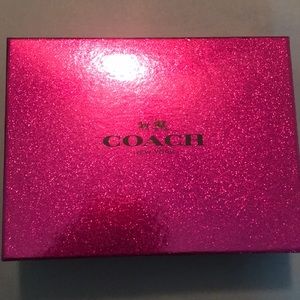 coach black wristlet